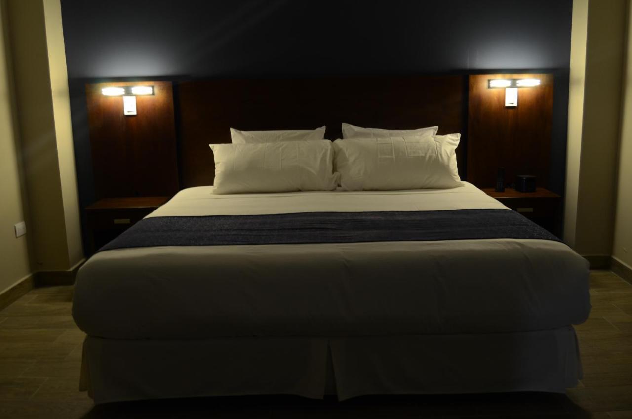 Hotel San Agustin Plaza Latacunga Eksteriør bilde