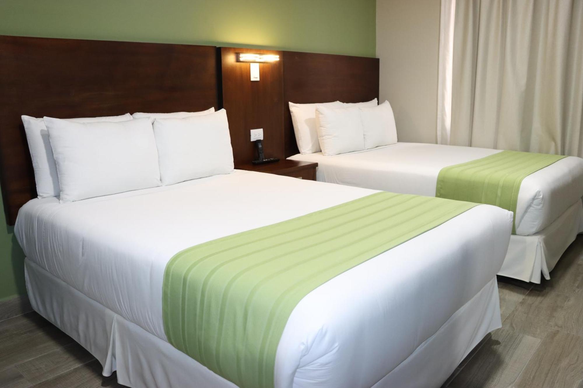 Hotel San Agustin Plaza Latacunga Eksteriør bilde