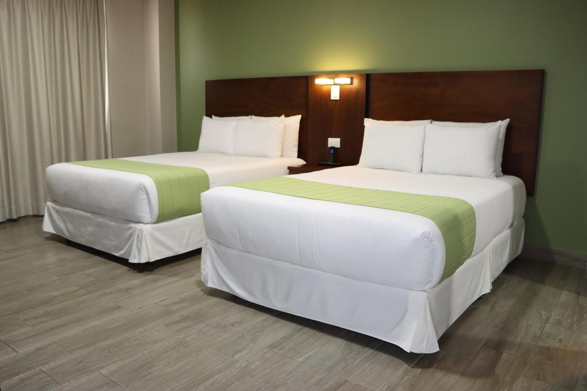 Hotel San Agustin Plaza Latacunga Eksteriør bilde